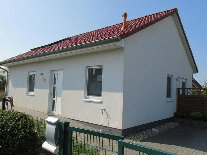 Boot für 4 Personen, mit Terrasse und Garten in Niedersachsen
