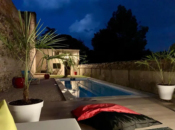 Apartamento de vacaciones para 2 personas, con jardín además de sauna y piscina - 1