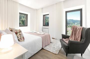 Maison de campagne pour 6 personnes, avec terrasse ainsi que jardin et vue dans Góis