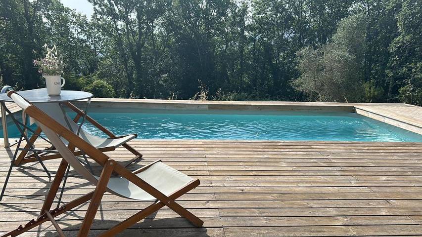 Ferienhaus für 3 Personen, mit Garten und Pool sowie Ausblick