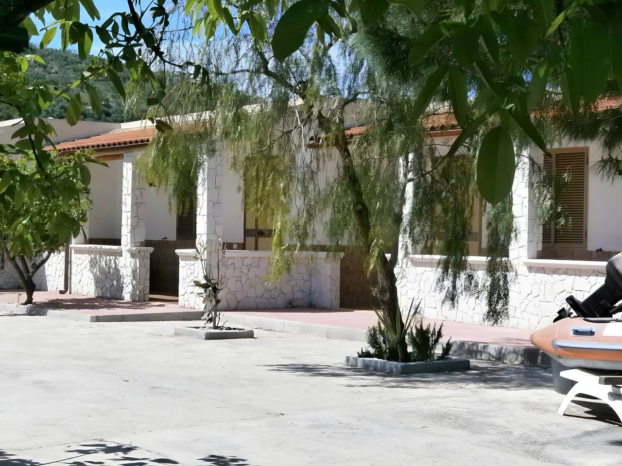 Casa Vacacional 'Trilocale' con Terraza Privada, Jardín Compartido y Aire Acondicionado in Vieste, Gargano