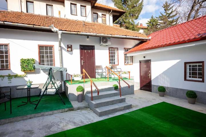 B&b per 2 persone, con Terrazza e Giardino nonché Panorama a Sarajevo