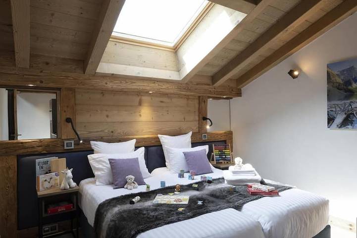 Gîte pour 6 personnes, avec piscine et sauna ainsi que jacuzzi et balcon dans Office De Tourisme De Samoens - 2