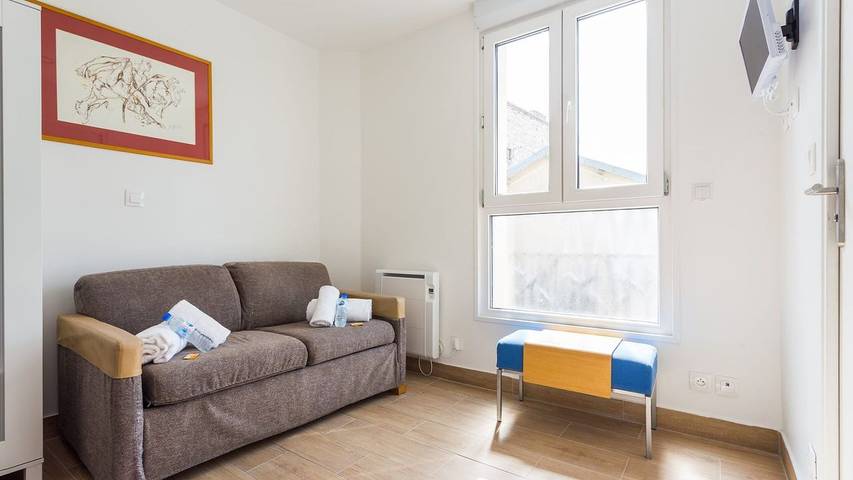 Studio pour 2 personnes à Malakoff
