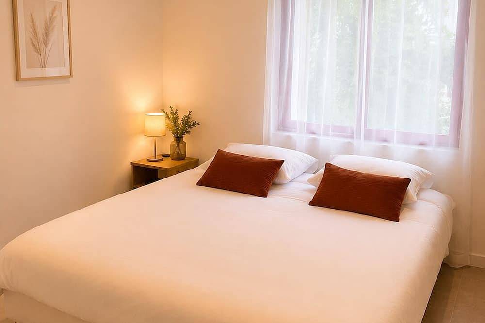 Ganze Wohnung, Charming apartment in the heart of the medieval town in Mennetou-sur-Cher, Romorantin-Lanthenay und Umgebung
