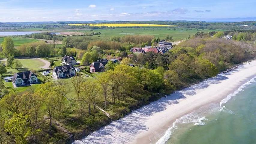 Strandhaus für 6 Personen, mit Sauna und Garten in Lobbe - 2