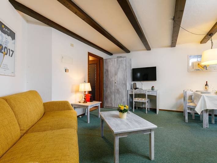 Ferienwohnung für 4 Personen, mit Balkon und Ausblick - 1