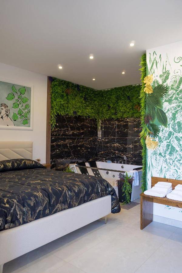Maison d’hôte pour 3 personnes, avec piscine et jardin ainsi que bassin pour enfant et vue, animaux acceptés en Sicile