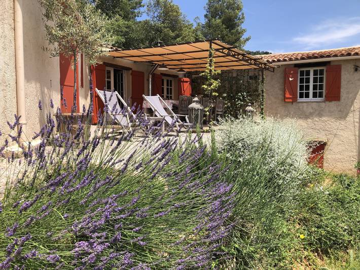 Gîte pour 8 personnes, avec piscine à Seillans - 2