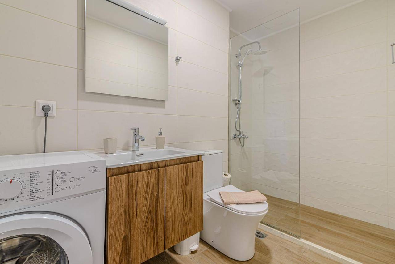 Appartement entier, Andy's Plaza in Agia Pelagia, Achlada