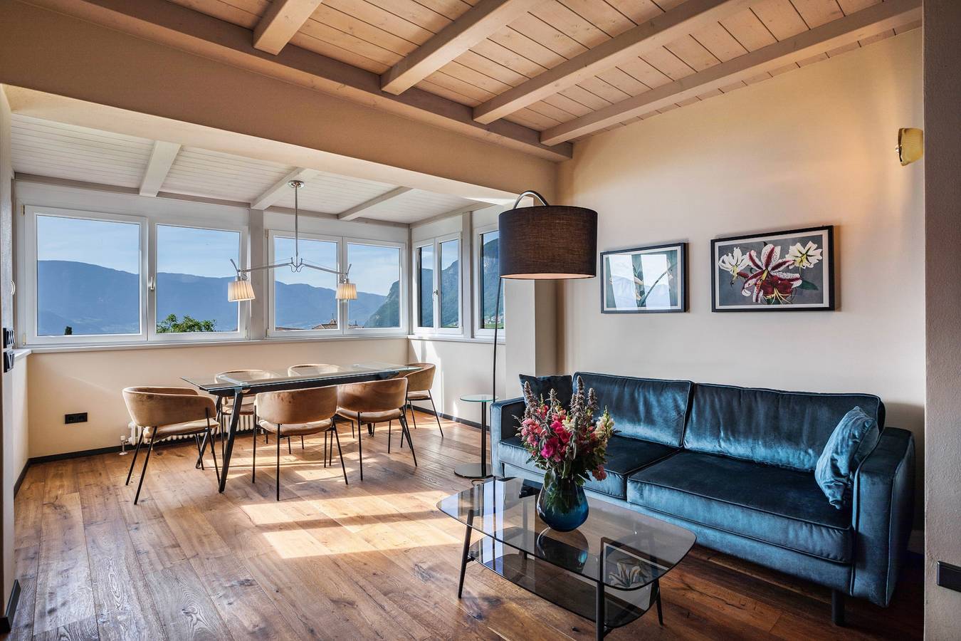 Appartamento intero, Published on Holidu Appartamento 'Kraidlhof - Designapartment Isabel' con vista montagne, piscina in Cortaccia sulla Strada del Vino, Alpi della Val di Non