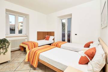 Holiday Rental for 7 People in Riva del Garda, Garda Mountains, Photo 3
