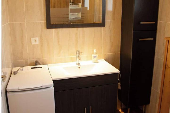 Gîte pour 3 personnes, avec terrasse ainsi que jacuzzi et jardin à Lévignacq - 3