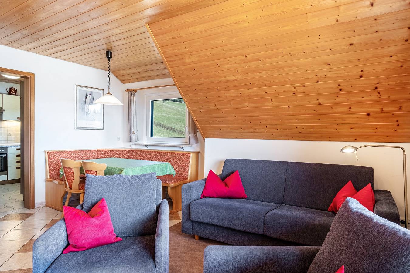 Ganze Wohnung, Ferienwohnung 'Hochfirst' mit 2 Schlafzimmern und Panorama-Balkon in Titisee-Neustadt, Südschwarzwald