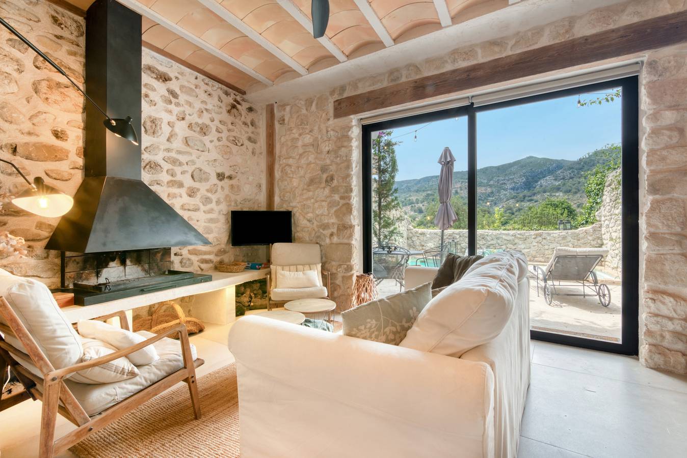 Casa de férias 'Calapasita28' com vista para a montanha e Wi-Fi in Vall de Gallinera, Alicante (Regiao)