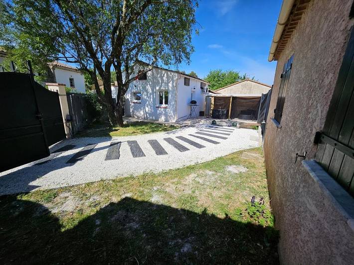 Maison d’hôte pour 2 personnes, avec terrasse ainsi que jacuzzi et jardin à Le Val