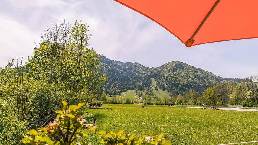 Hütte für 6 Personen, mit Sauna und Balkon sowie Garten und Pool in Lenggries - 3