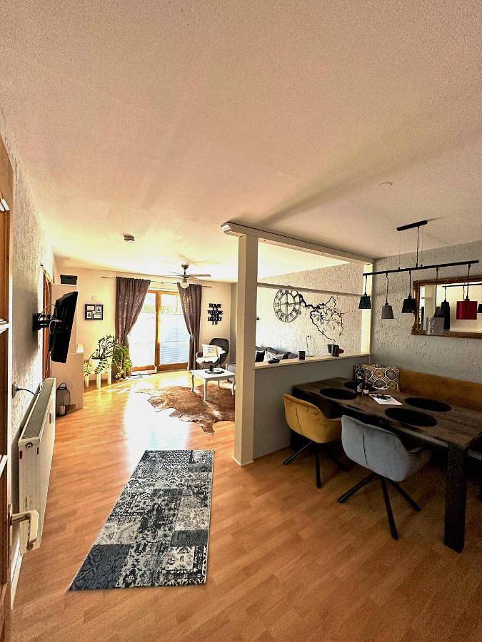 Ferienwohnung für 4 Personen, mit Ausblick und Terrasse - 1