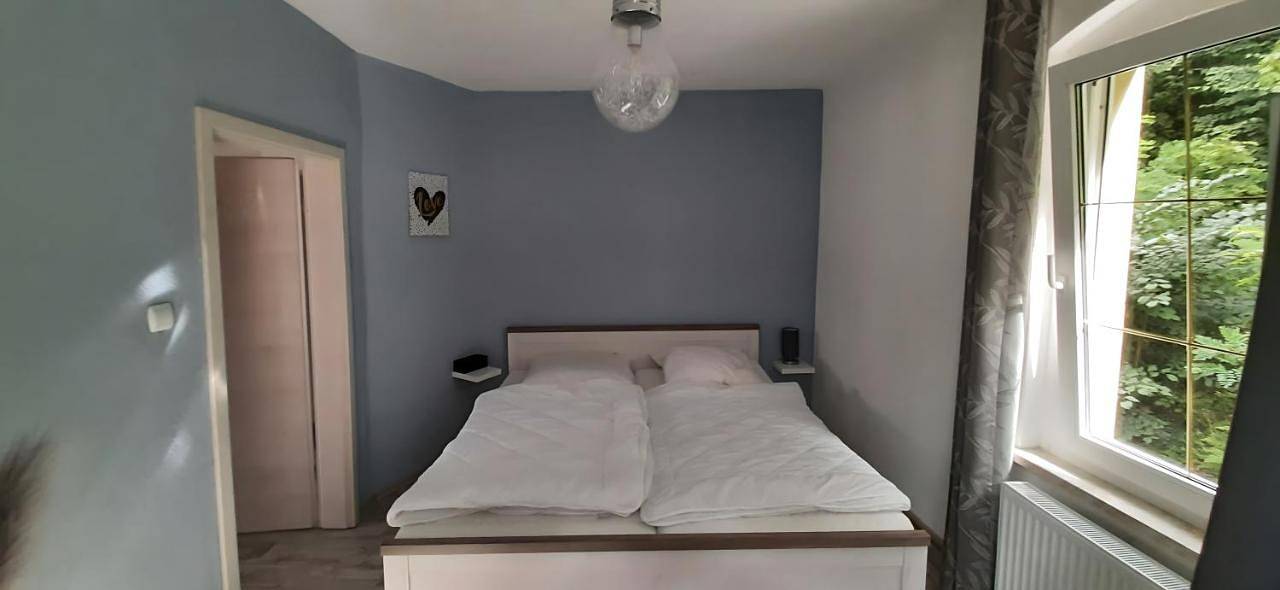 Ganze Wohnung, Two-Bedroom Apartment in Burgk, Thüringer Schiefergebirge