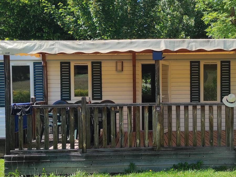 Camping d'Arpheuilles - Mobilheim 6 personen - Mobilheim 31 m² / 3 Zimmer + Tv + Klimaanlage 6 Pers. in Saint-Paul-de-Vézelin, Roanne und Umgebung