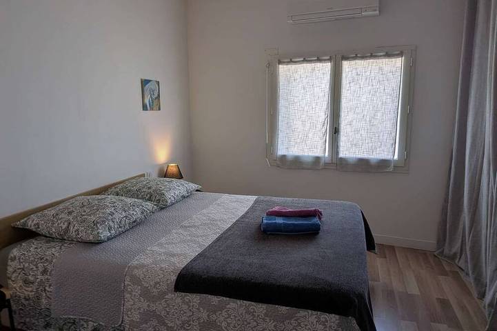Gîte pour 4 personnes, avec Jardin à Valergues - 3