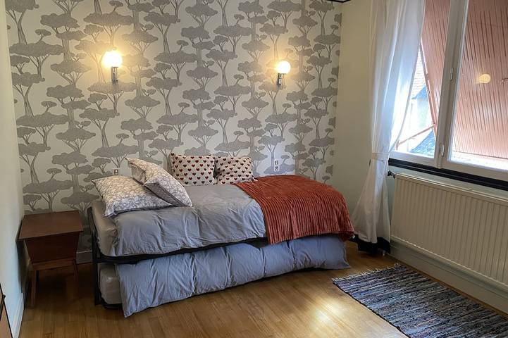 Location de vacances pour 4 personnes, avec jacuzzi ainsi que balcon et jardin, animaux acceptés à Malestroit - 2