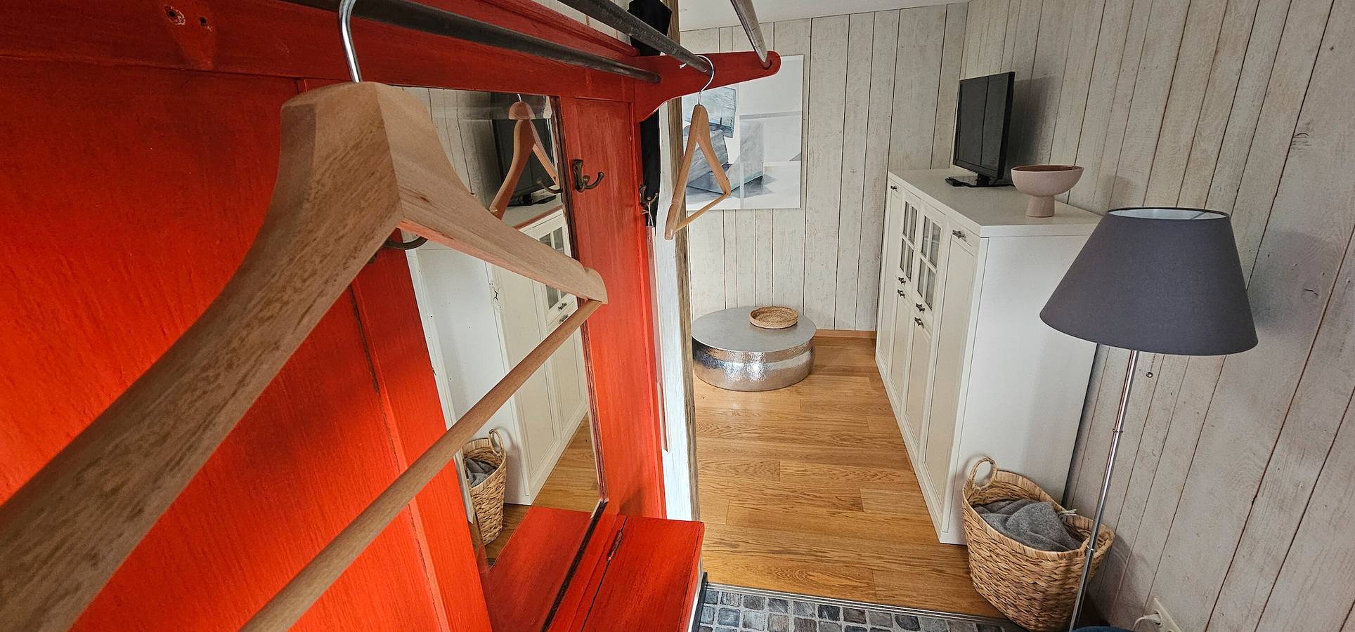 Ganze Wohnung, Apartment 'Nahe Blauen Wunder' mit gemeinsamer Terrasse, Gemeinschaftsgarten und Wlan in Blasewitz, Dresden