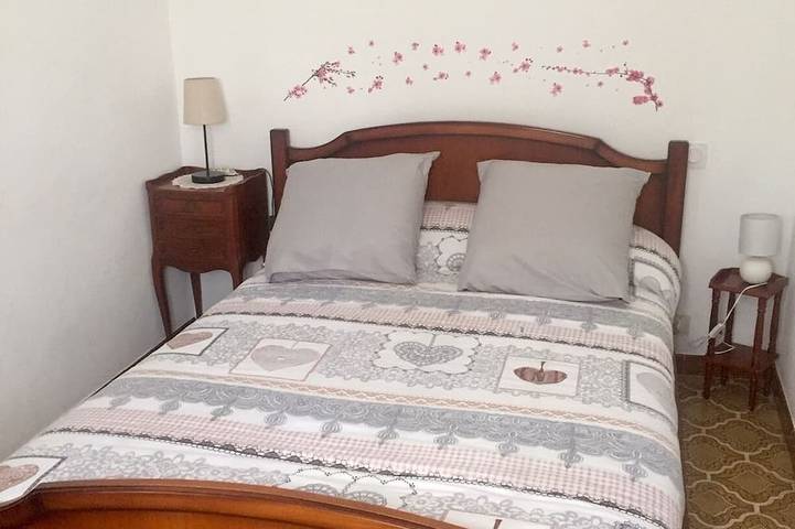 Location de vacances pour 2 personnes, avec jacuzzi et balcon à Corbara - 2