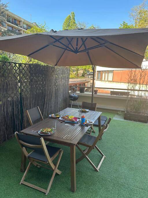 Gîte pour 6 personnes, avec terrasse à La Celle-Saint-Cloud - 3