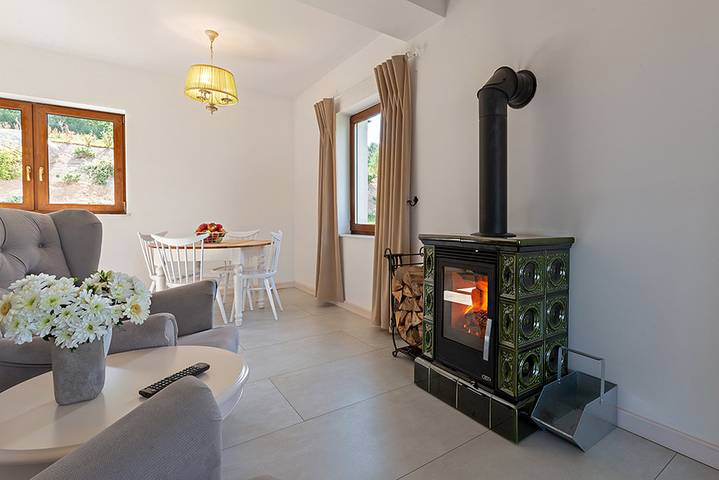 Ferienhaus für 6 Personen, mit Balkon und Whirlpool sowie Terrasse und Garten in Pommern - 3