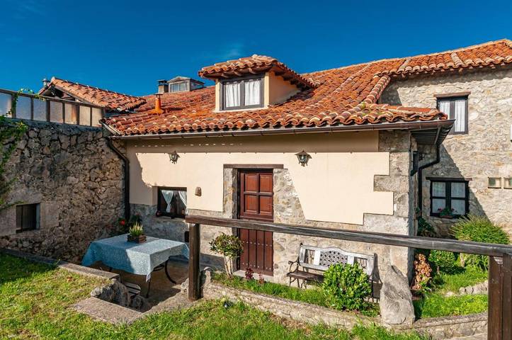 Casa rural para 5 personas, con Jardín y Vistas en Ribadesella