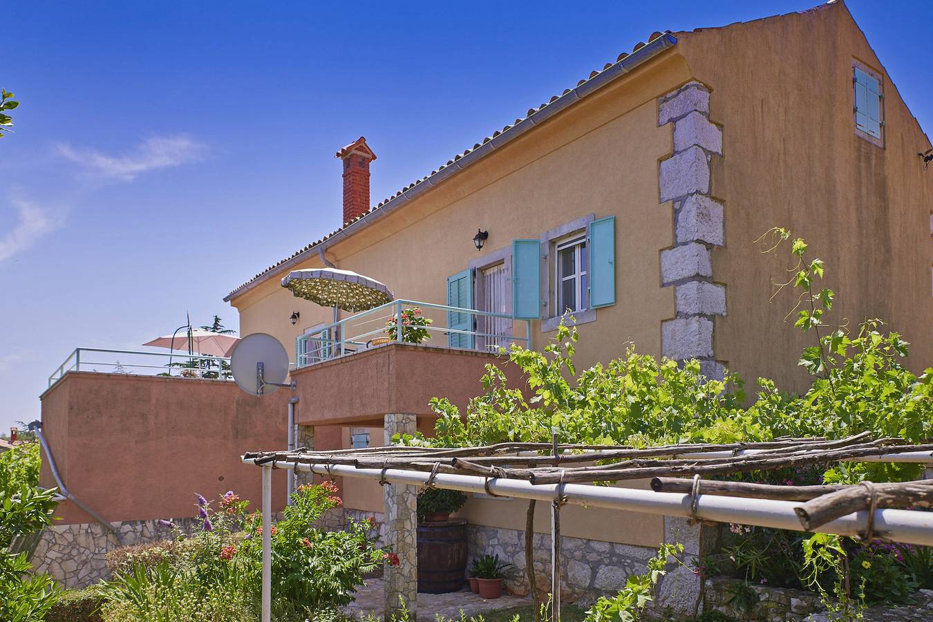 Entire apartment, Snašić in Ravni - Appartement für 2-3 Personen in Ravni, Eastcoast Istria