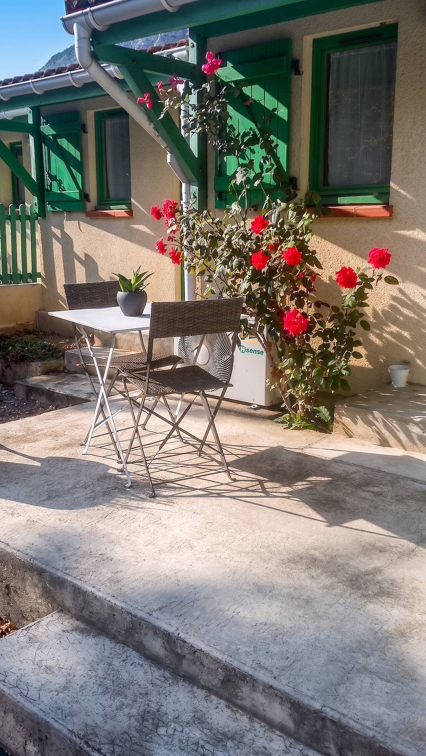 Chalet enchanteur à Tarascon-sur-Ariège avec vue sur montagne in Tarascon-sur-Ariège, Ariège