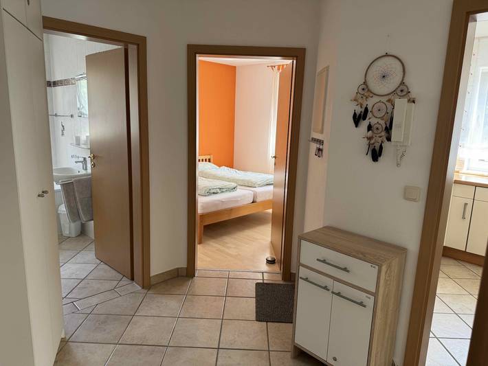Ganze Ferienwohnung, Ferienwohnung Schütz - Ferienwohnung mit 2 sep. Schlafzimmern, Balkon, 60qm in Prien, Prien am Chiemsee