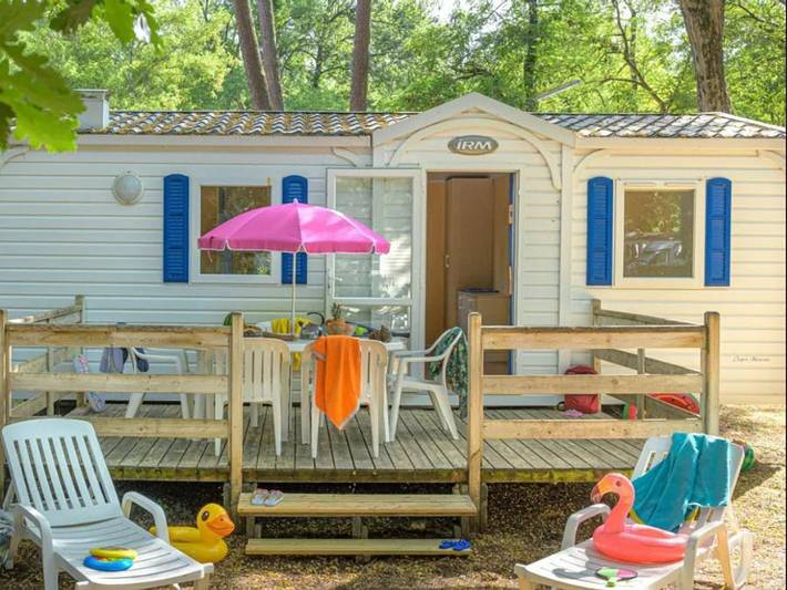 Camping pour 5 personnes, avec bassin pour enfant et sauna à Saint-Hilaire-de-Riez - 2