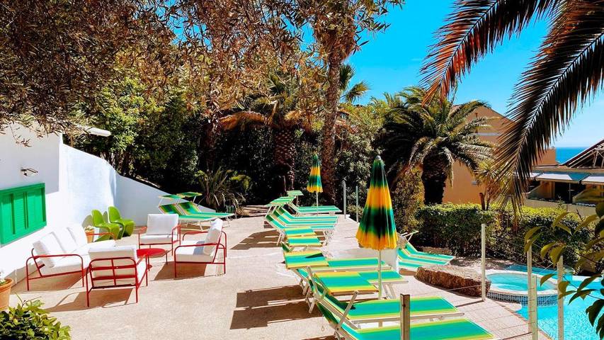 Hôtel pour 2 personnes, avec piscine et jardin