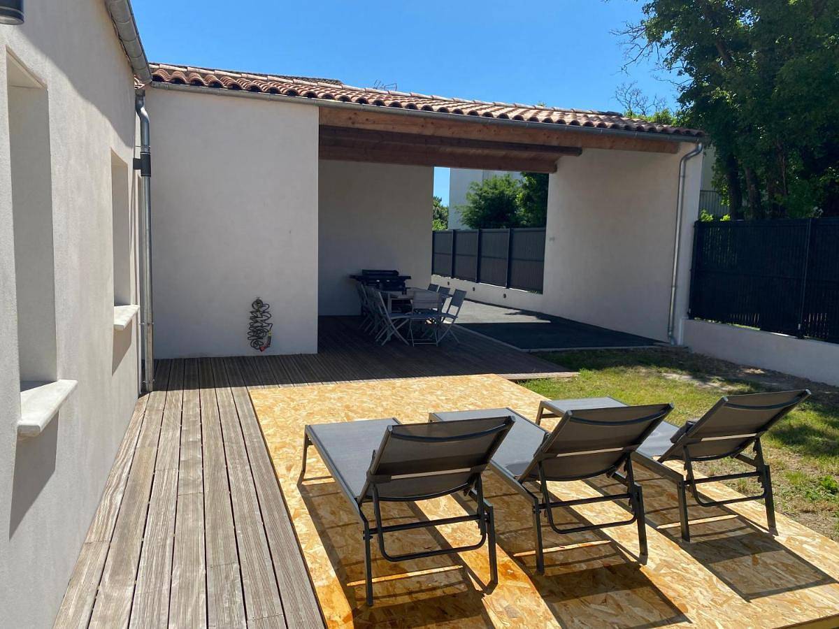 Maison moderne plain-pied 3 chambres jardin préau in La Rochelle, La Rochelle (Região)