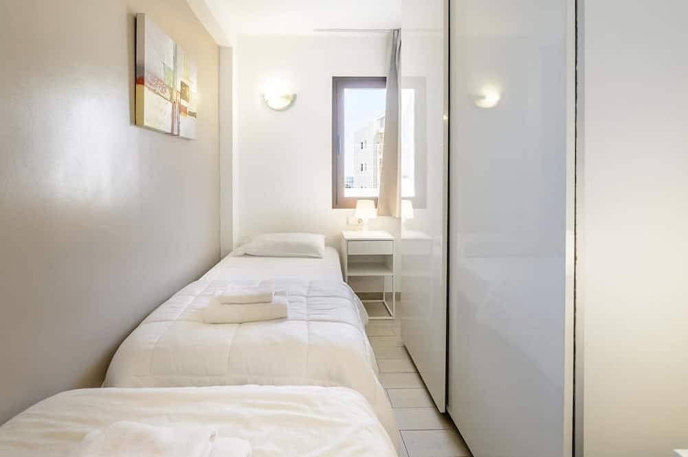 Ganze Wohnung, Esmeralda apartment in Ibiza!!! 102 in Playa d'en Bossa, Ibiza Stadt