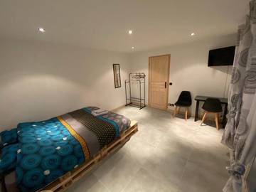 Chambre d’hôte pour 3 personnes, avec jardin à Villiers-en-Bière