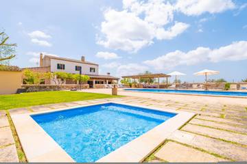 Apartment in Campos, South Majorca für 16 