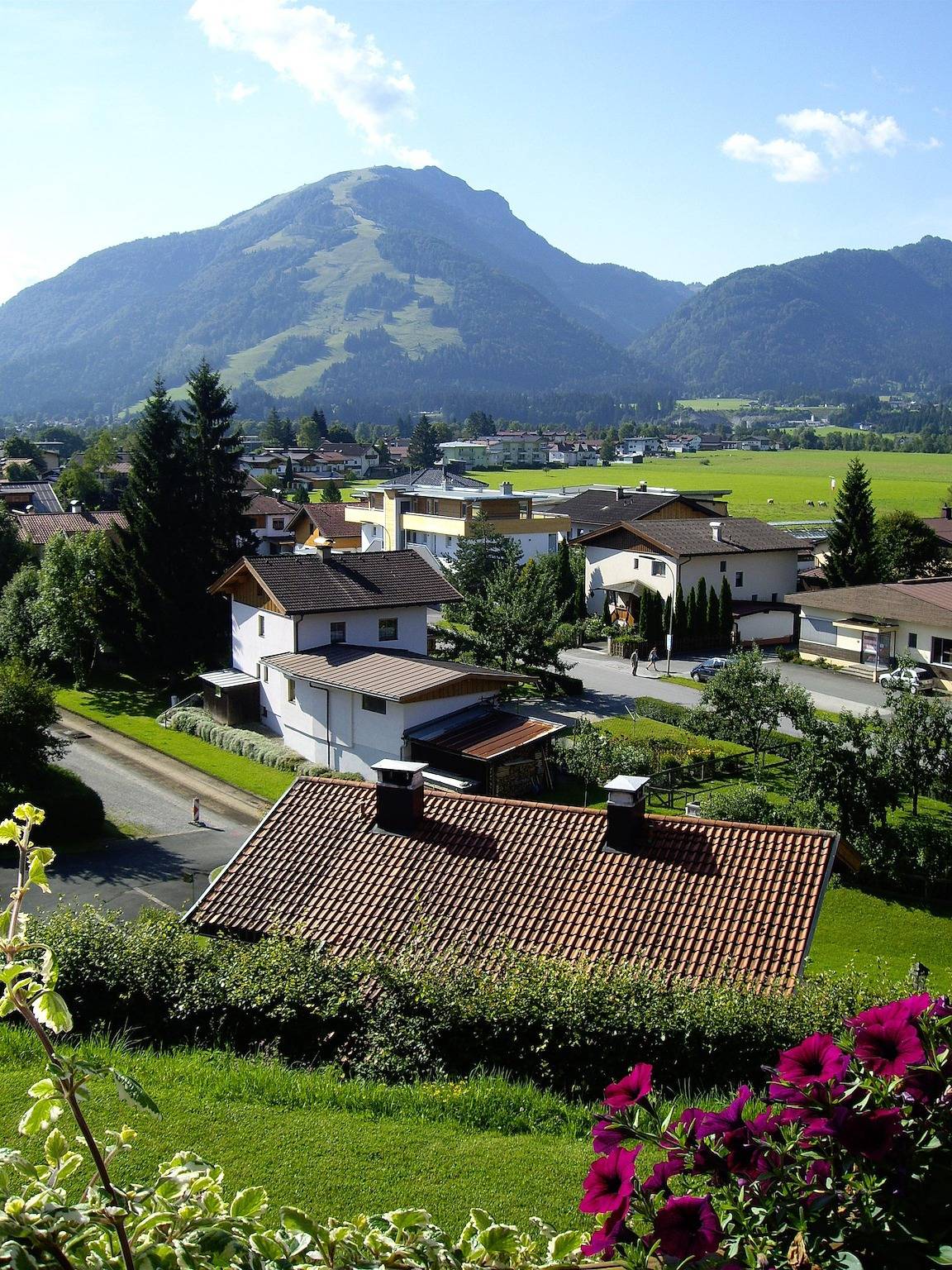 Ganze Ferienwohnung, Apartment/1 Schlafraum/Dusche, Wc, Balkon in Kössen, Kaiserwinkl
