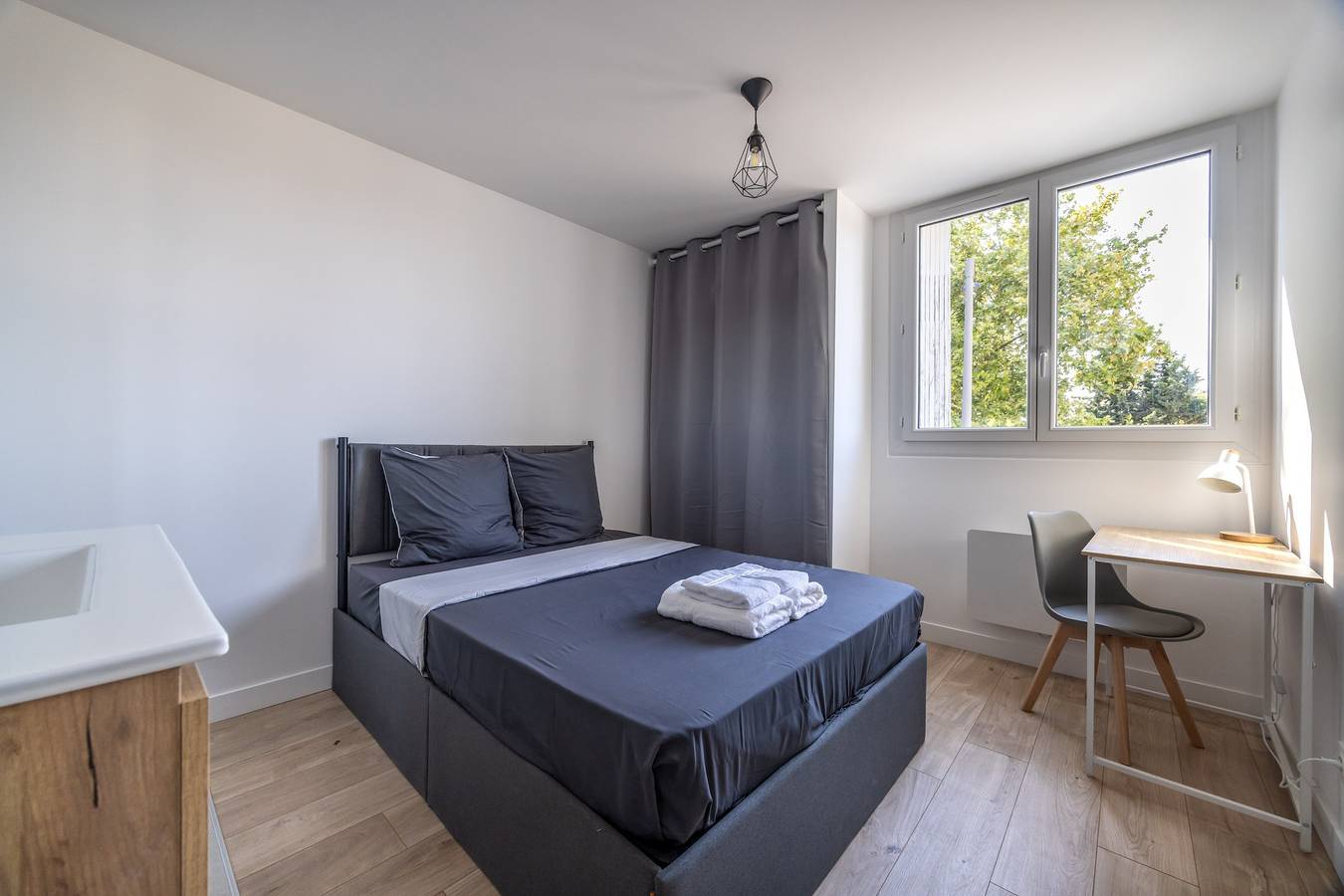 Geheel appartement, Vakantieappartement voor 8 personen met balkon in Toulouse, omgeving Toulouse