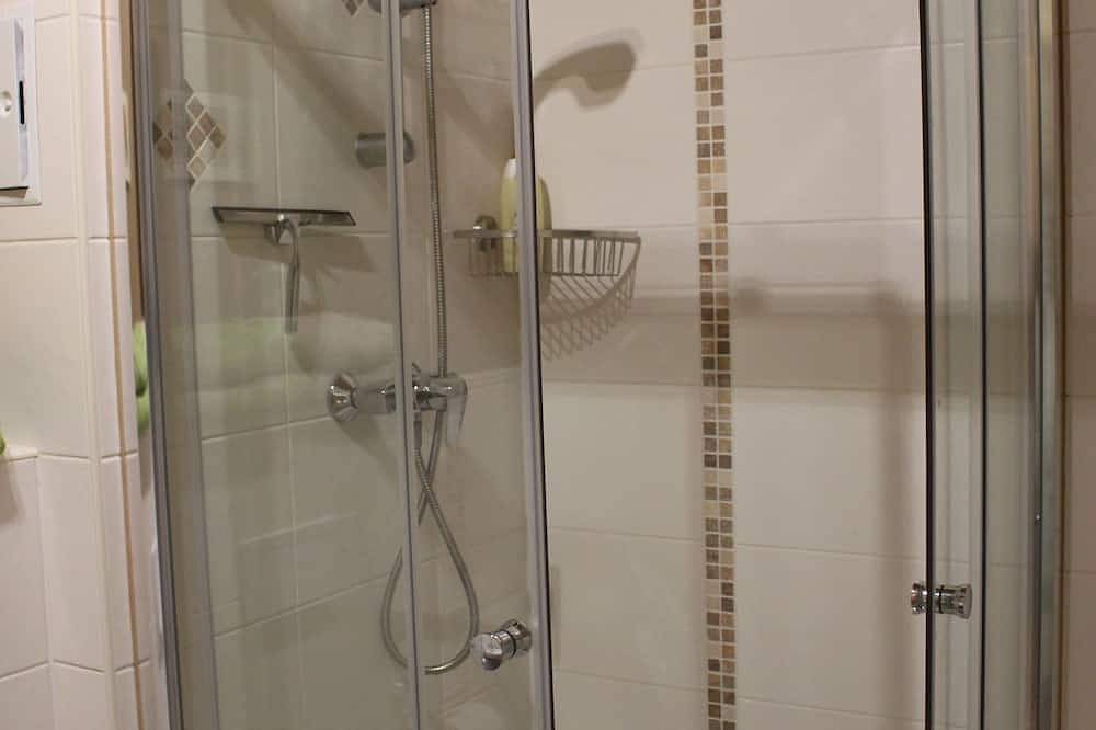 Ganze Wohnung, Ferienwohnung Rollsdorfer Mühle - Fewo, 1.Og, 1Sz, max. 2 Erw. +2 K(bis 14J.) in Seegebiet Mansfelder Land, Saale-Unstrut