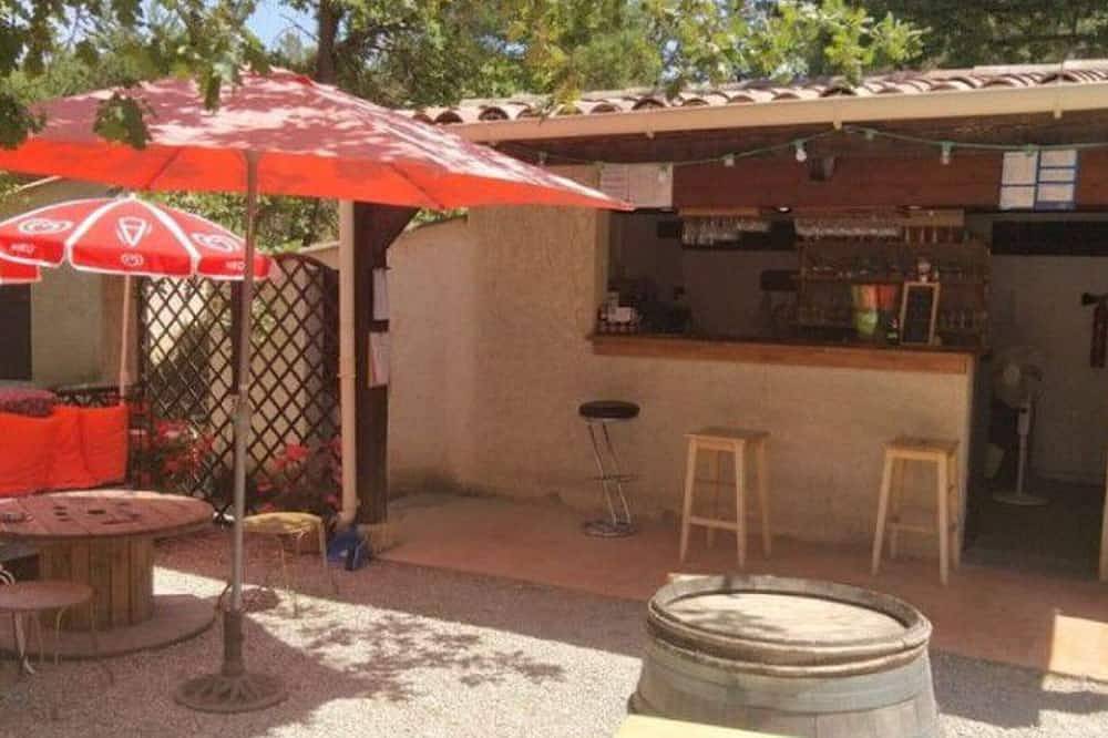 Bungalow at Esparron Camping with Terrace in Esparron-de-Verdon, Verdon Regional Natural Park