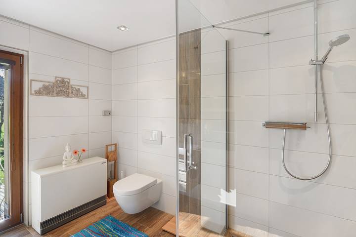 Ganze Wohnung, Ferienwohnung "Dein Wald und Wein Hideaway" mit privater Terrasse, Garten & Wlan in Kommen, Bernkastel-Kues & Umgebung
