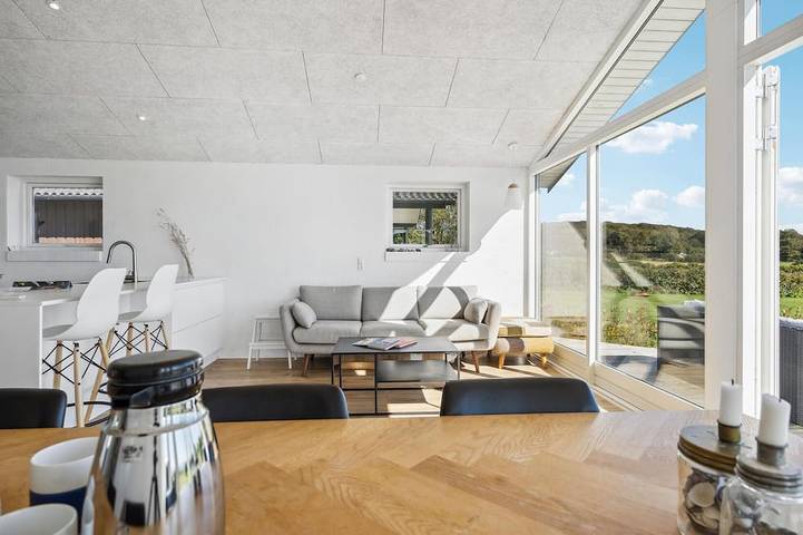 Schönes Haus mit 4 Schlafzimmern in. in Haarby, Kleiner Belt