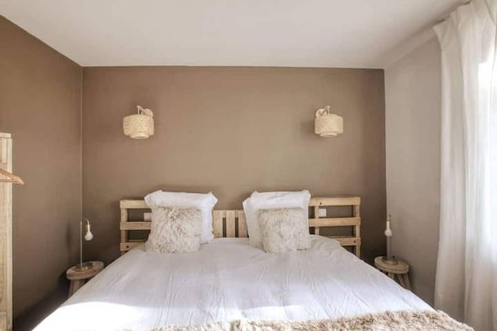 Gîte pour 12 personnes, avec jardin et sauna, animaux acceptés à Brens - 2