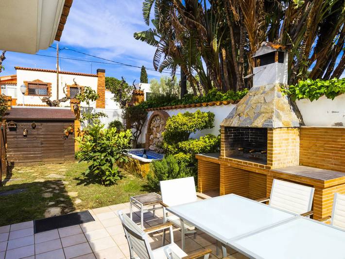 Finca für 18 Personen, mit Garten, mit Haustier in Salou - 4