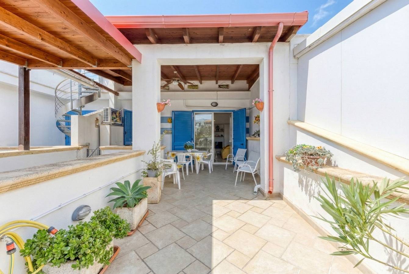 Ferienhaus 'Villetta Pitagora' mit privater Terrasse und Klimaanlage in Marina di Pescoluse, Torre Vado