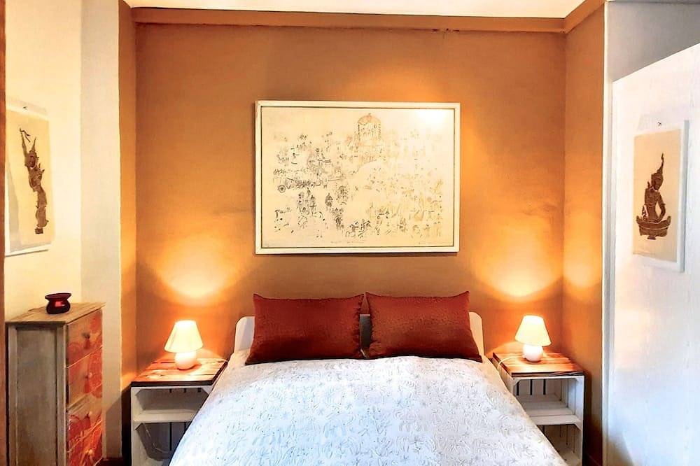 Entire apartment, Right in the middle and yet quiet in Munich Maxvorstadt, Munich